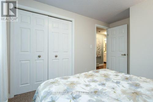 8 Dawn Ridge Drive, Kitchener, ON - Indoor Photo Showing Bedroom