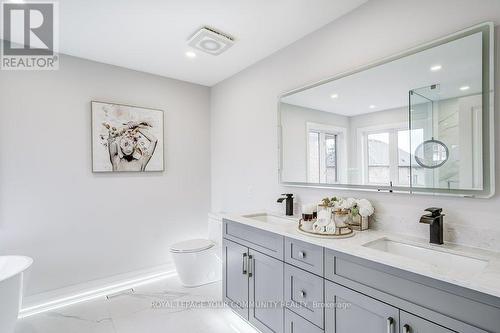 123 Golden Orchard Road, Vaughan, ON - Indoor Photo Showing Bathroom