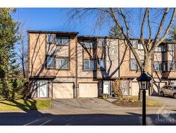 52 REANEY Court  Kanata, ON K2K 1W8