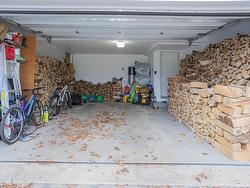 Garage - 