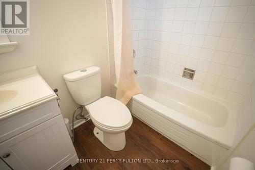 42 Chipstead Avenue, Brampton, ON - Indoor Photo Showing Bathroom