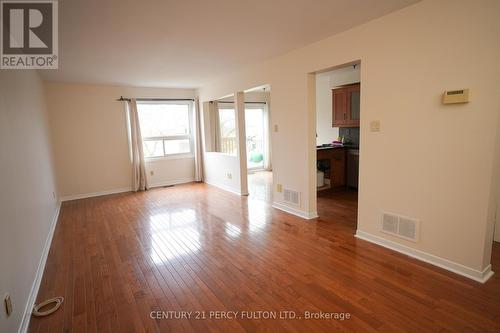 42 Chipstead Avenue, Brampton, ON - Indoor Photo Showing Other Room