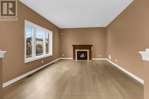 53 Agincourt Crescent, St. Catharines, ON - Indoor With Fireplace