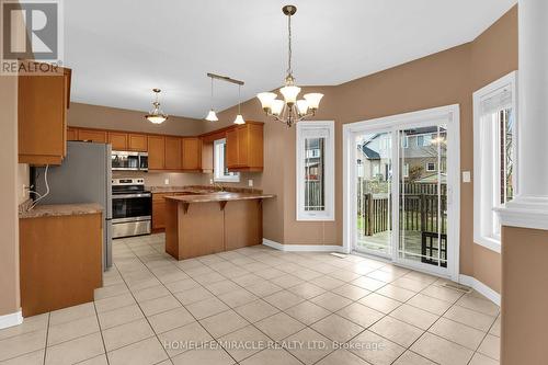 53 Agincourt Crescent, St. Catharines, ON - Indoor Photo Showing Kitchen