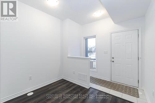 7 Tiveron Avenue, Caledon, ON - Indoor Photo Showing Other Room