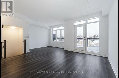 7 Tiveron Avenue, Caledon, ON - Indoor Photo Showing Other Room