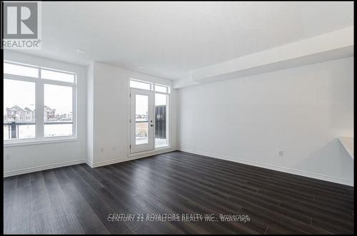 7 Tiveron Avenue, Caledon, ON - Indoor Photo Showing Other Room