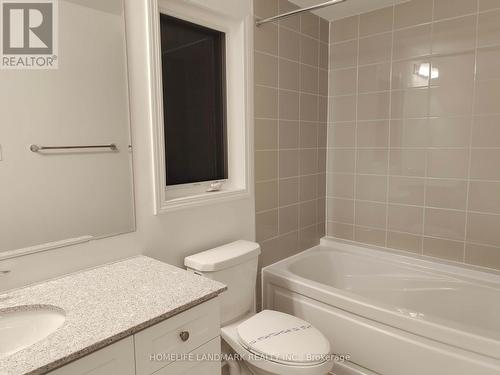 3030 Bramall Gardens, Oakville, ON - Indoor Photo Showing Bathroom