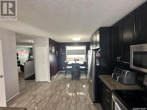 65 Jubilee Drive, Humboldt, SK - Indoor Photo Showing Kitchen