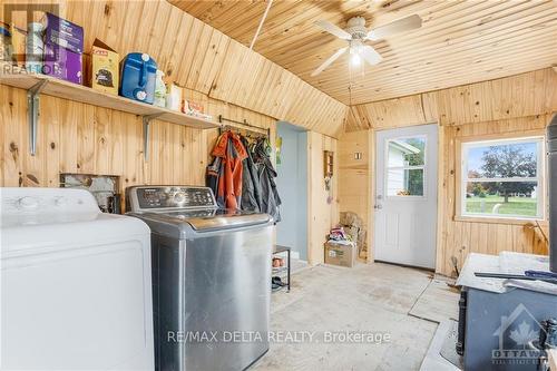 791 Route 11 Street, Prescott And Russell, ON - Indoor Photo Showing Laundry Room