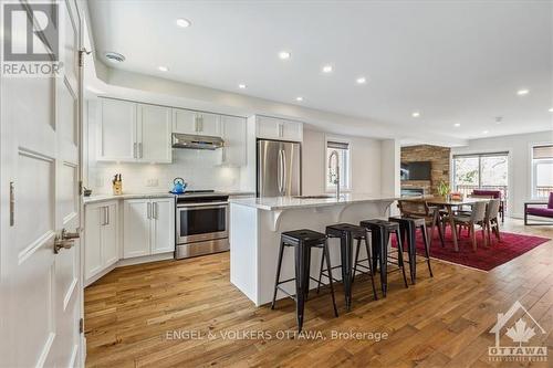 341 Riverdale Avenue, Ottawa, ON - Indoor Photo Showing Kitchen With Upgraded Kitchen