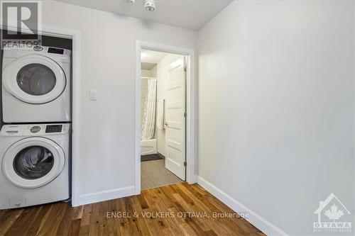 341 Riverdale Avenue, Ottawa, ON - Indoor Photo Showing Laundry Room