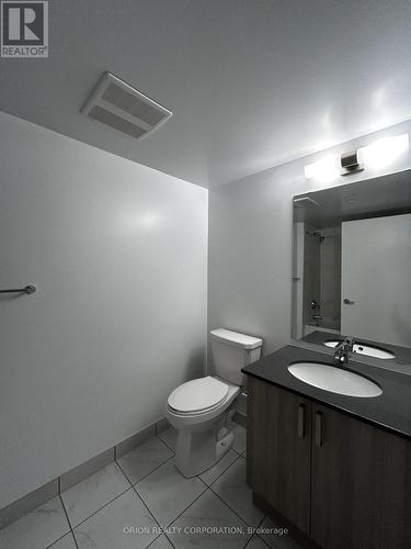 911 - 1435 Celebration Drive, Pickering, ON - Indoor Photo Showing Bathroom