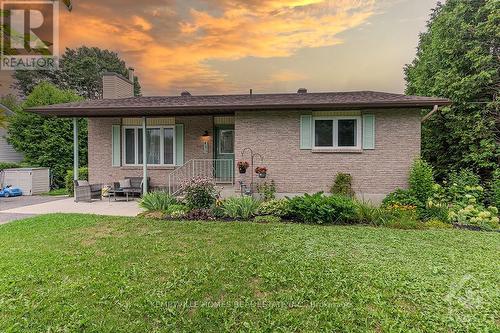 615 Oxford Street, North Grenville, ON - Outdoor