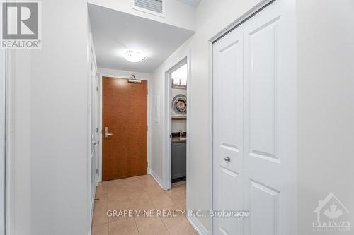 2408 - 195 Besserer Street, Ottawa, ON - Indoor Photo Showing Other Room