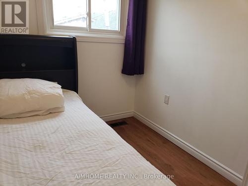 218 Morton Street, Thorold, ON - Indoor Photo Showing Bedroom