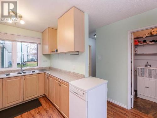 64-100 Lewes Boulevard, Whitehorse, YT - Indoor Photo Showing Kitchen With Double Sink