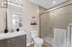 Ensuite bathroom - 