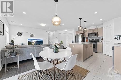 365 Tribeca Private Unit#8, Ottawa, ON - Indoor Photo Showing Dining Room