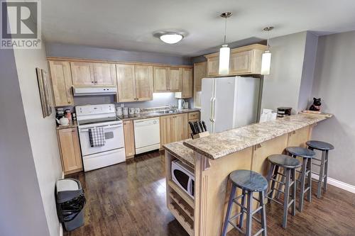 9-13 Chalkers Lane, Avondale, NL - Indoor Photo Showing Kitchen