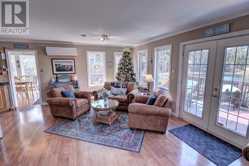 9-13 Chalkers Lane, Avondale, NL - Indoor Photo Showing Living Room