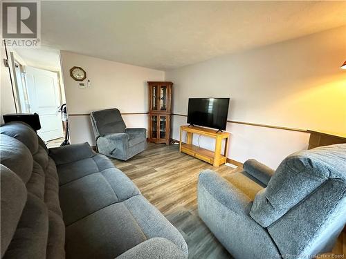 28 Laura Lane, Moncton, NB - Indoor Photo Showing Living Room