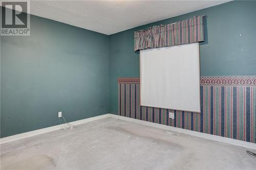 1120 Pine Court, Hanmer, ON - Indoor Photo Showing Other Room