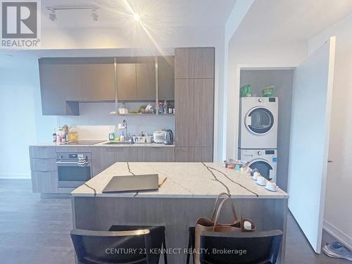 1907 - 15 Holmes Avenue, Toronto, ON - Indoor Photo Showing Laundry Room