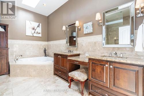 1826 Quantz Crescent, Innisfil, ON - Indoor Photo Showing Bathroom