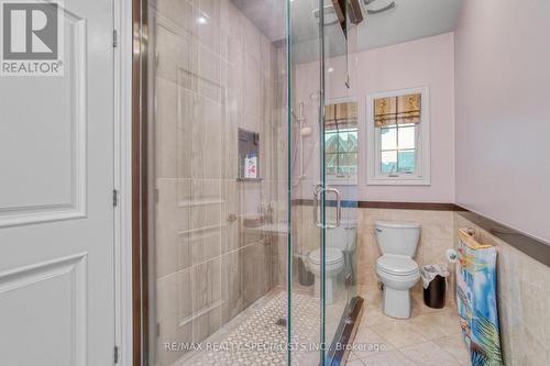 165 Grand Vallore Crescent, Vaughan, ON - Indoor Photo Showing Bathroom