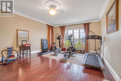 165 Grand Vallore Crescent, Vaughan, ON - Indoor Photo Showing Gym Room