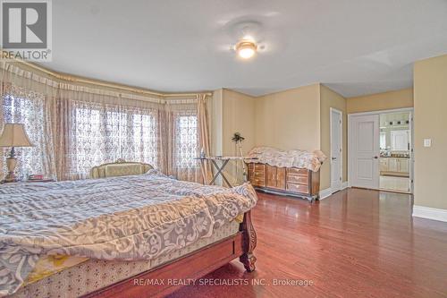 165 Grand Vallore Crescent, Vaughan, ON - Indoor Photo Showing Bedroom