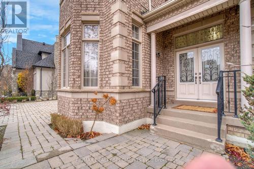 165 Grand Vallore Crescent, Vaughan, ON - Outdoor With Facade