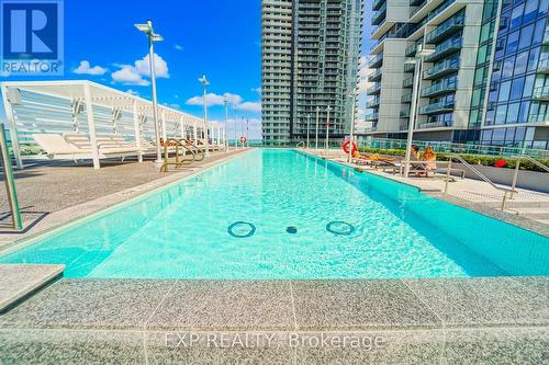 2915 - 1000 Portage Parkway, Vaughan, ON - Outdoor With In Ground Pool