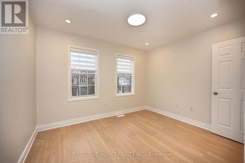 753 Edwards Avenue, Milton, ON - Indoor Photo Showing Other Room