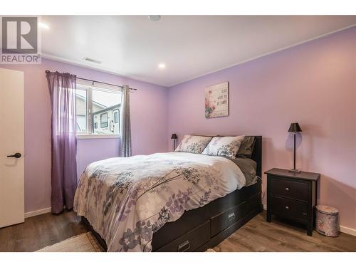 1415 Nelson Place, Kelowna, BC - Indoor Photo Showing Bedroom