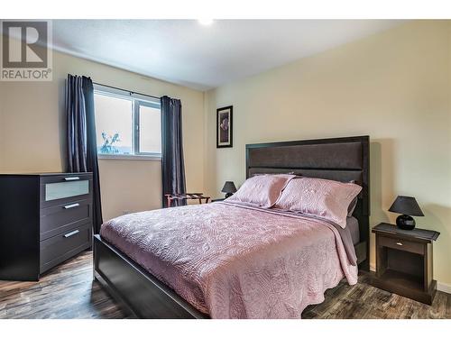 1415 Nelson Place, Kelowna, BC - Indoor Photo Showing Bedroom