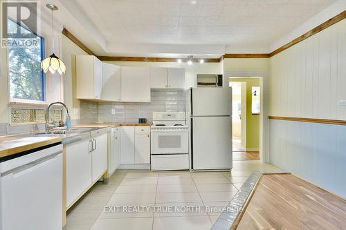 2415 Ronald Road, Springwater, ON - Indoor Photo Showing Kitchen