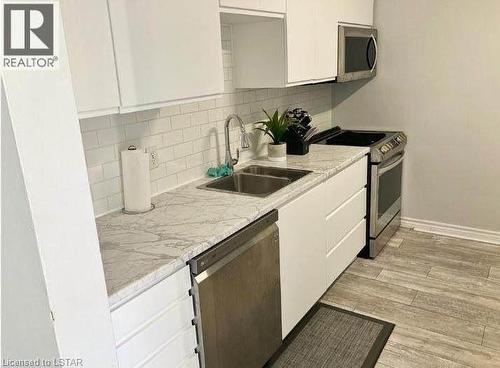 205 Fane Street Unit# 5B, St Clair, ON - Indoor Photo Showing Kitchen With Double Sink