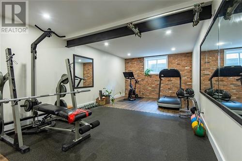 6842 Creekside Drive, Plympton-Wyoming, ON - Indoor Photo Showing Gym Room