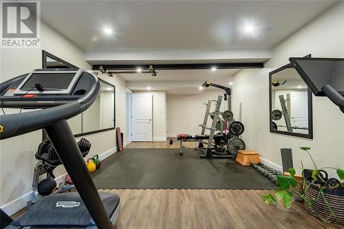 6842 Creekside Drive, Plympton-Wyoming, ON - Indoor Photo Showing Gym Room