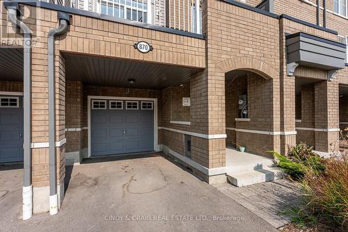 870 Atwater Path, Oshawa, ON - Outdoor