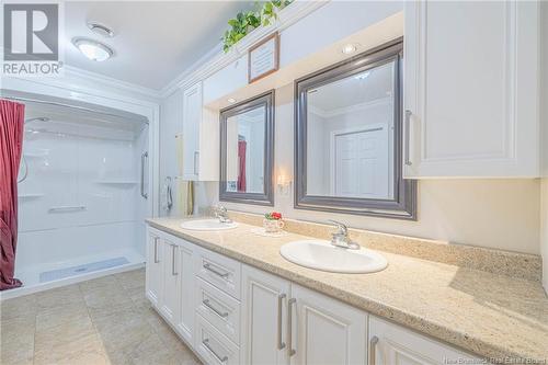 9 C Pleasant Street, Campbellton, NB - Indoor Photo Showing Bathroom