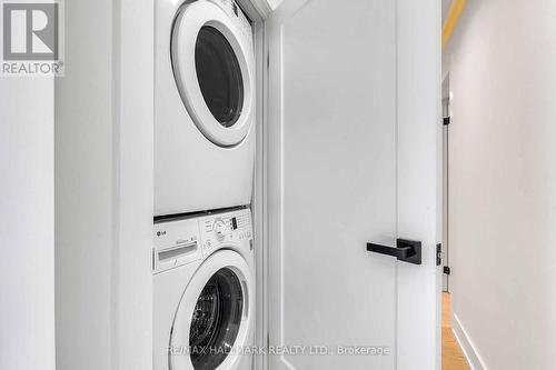 Main - 70 Lundy'S Lane, Newmarket, ON - Indoor Photo Showing Laundry Room