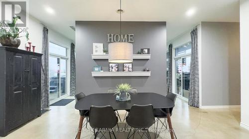 8539 Vance Drive, Lambton Shores (Forest), ON - Indoor Photo Showing Dining Room