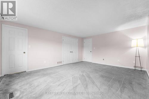 59 - 2 Royalwood Court, Hamilton, ON - Indoor Photo Showing Other Room