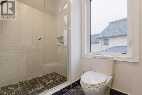 243 Prince George Crescent, Oakville, ON - Indoor Photo Showing Bathroom