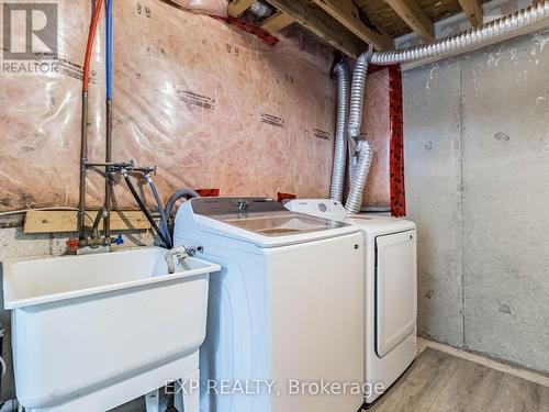 6 Silver Egret Road, Brampton, ON - Indoor Photo Showing Laundry Room