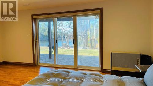 3636 - 6 County Road N, Kawartha Lakes, ON - Indoor Photo Showing Bedroom