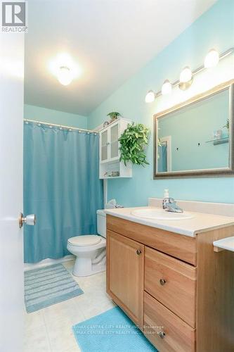 82 Fairview Avenue, St. Thomas, ON - Indoor Photo Showing Bathroom